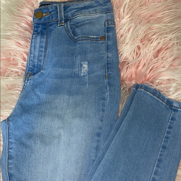 💙🦋fashion nova jeans🦋💙 - Picture 8 of 11